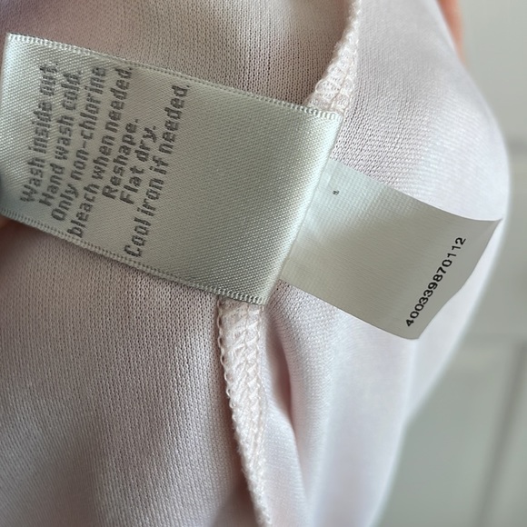 Disney LcC by Lauren Conrad - Large - Snow White Sleeveless Blouse - Picture 7 of 7